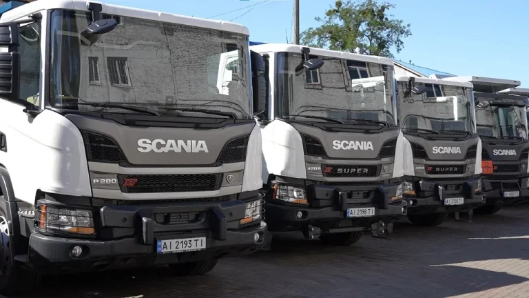 Scania Україна предоставила грузовики для восстановления Киевской области