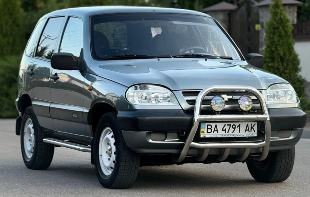 18-річна Chevrolet Niva проїхала лише 18 851 км: за скільки її продають (фото)