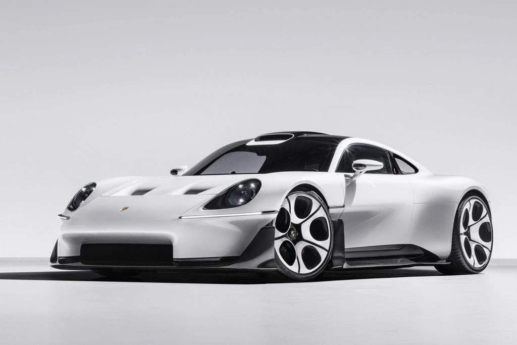 Porsche Mission S: новий середньомоторний суперкар стане флагманом марки
