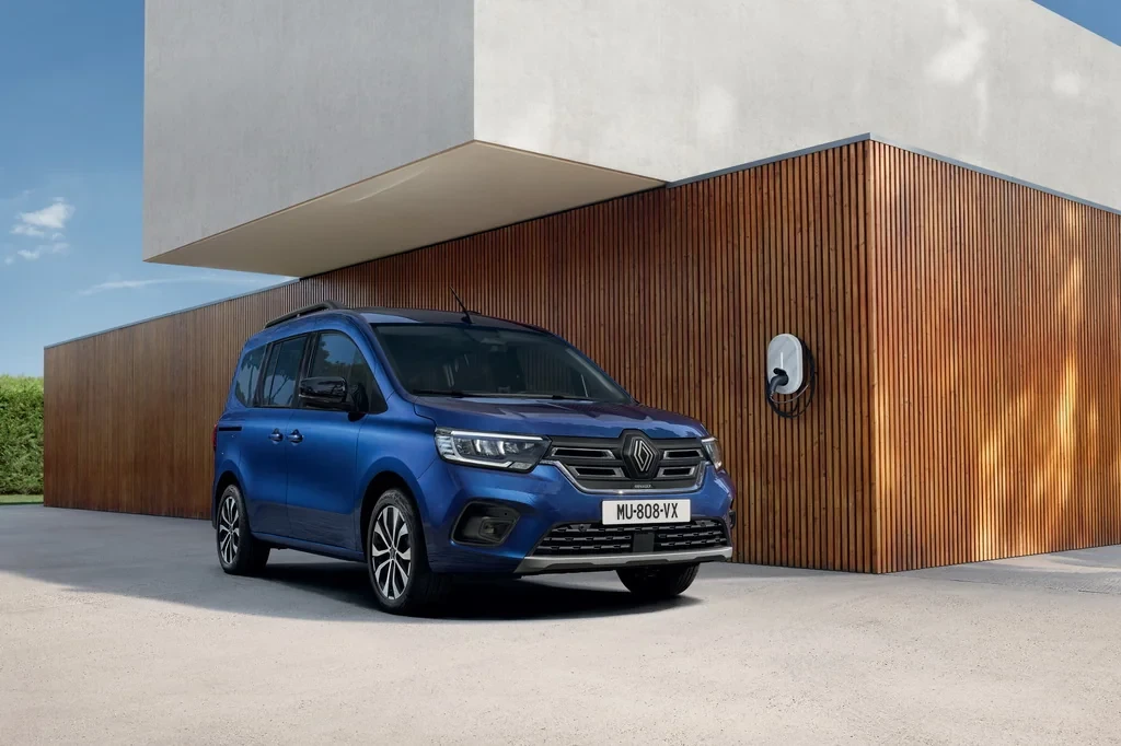 Renault обновила электрическое семейство Kangoo и Kangoo VAN